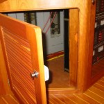 p-cockpit-open