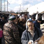 寒いのにすごい人出だ