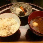 シメジご飯と味噌汁