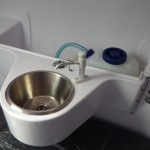 新装備のｷﾞｬﾚｰｼﾝｸと清水ポンプ