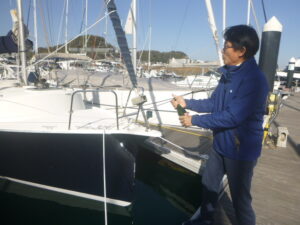 1/17　AH-24　進水しました。