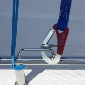 ハーネスホルダーとフック